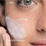 La Roche-Posay Effaclar Micro-Peeling Purifying Gel Cleanser | 200mL - Image 2